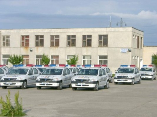 Prins de poliţiştii Secţiei 5 în timp ce încerca să fure